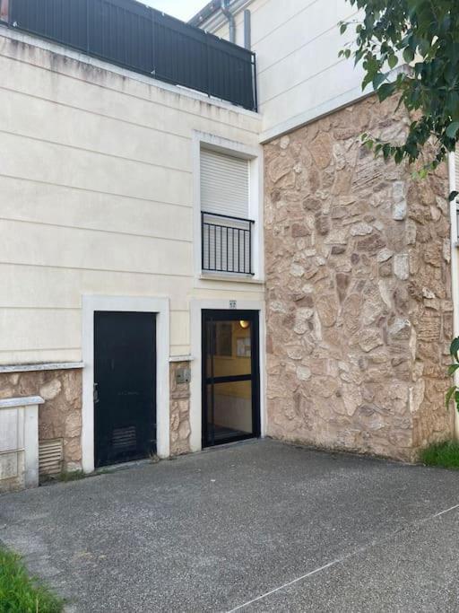 Charmant T2 Avec Balcon - Golf National A 5 Min Guyancourt Exterior photo